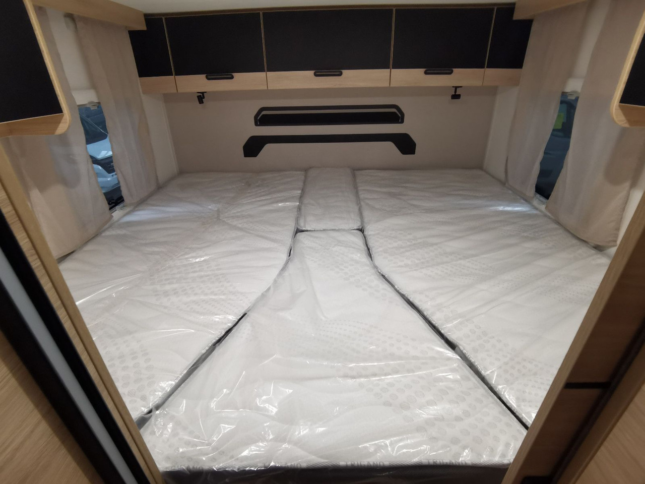 半集成房车 Chausson 797 TITANIUM / -2026- / 165PS-8G. / EINZELBETTEN：图16