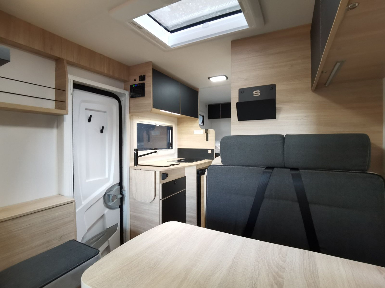 半集成房车 Chausson S 514 SPORT LINE /- 2025- / 165PS - 8G AUTOMATIK：图10