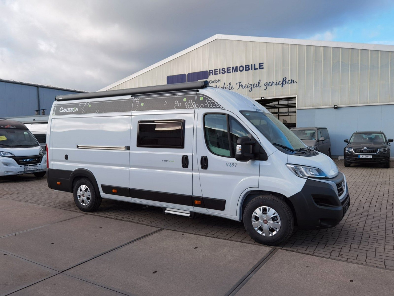 Chausson V697 FIRST LINE / ZUBEHÖR - PAKET / EINZELBETTEN - 露营货车:图4 Chausson V697 FIRST LINE / ZUBEHÖR - PAKET / EINZELBETTEN - 露营货车:图4