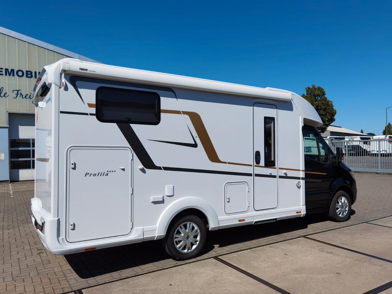 Eura Mobil PROFILA T 696 EB /-2025-/ S-PAKET / EINZELBETTEN - 半集成房车:图4 Eura Mobil PROFILA T 696 EB /-2025-/ S-PAKET / EINZELBETTEN - 半集成房车:图4