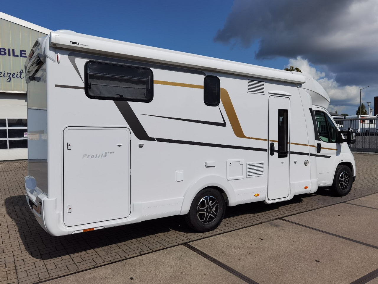 Eura Mobil PROFILA T 720 EB /MOD. 2026/ 180PS-8G.AUTOMATIK - 半集成房车:图5 Eura Mobil PROFILA T 720 EB /MOD. 2026/ 180PS-8G.AUTOMATIK - 半集成房车:图5