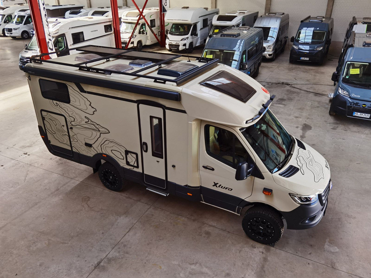 Eura Mobil XTURA 686 EF / - 2025 - / 4x4 - FERNREISEMOBIL - 半集成房车:图5 Eura Mobil XTURA 686 EF / - 2025 - / 4x4 - FERNREISEMOBIL - 半集成房车:图5