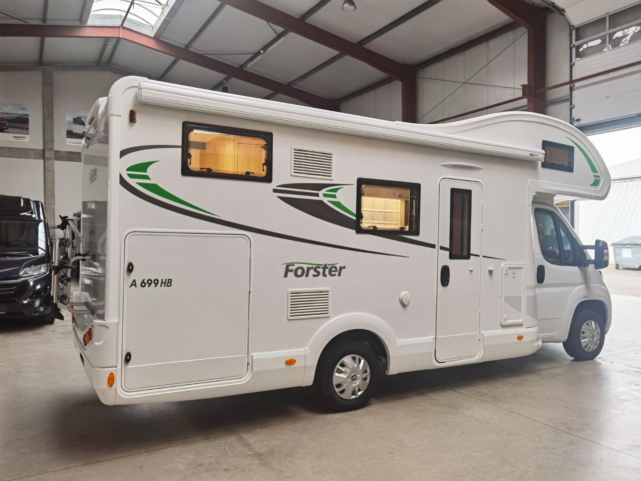 Forster A 699 HB /140PS / ZUBEHÖR - PAKET / 6x SITZP. - 阿尔科夫房车:图4 Forster A 699 HB /140PS / ZUBEHÖR - PAKET / 6x SITZP. - 阿尔科夫房车:图4