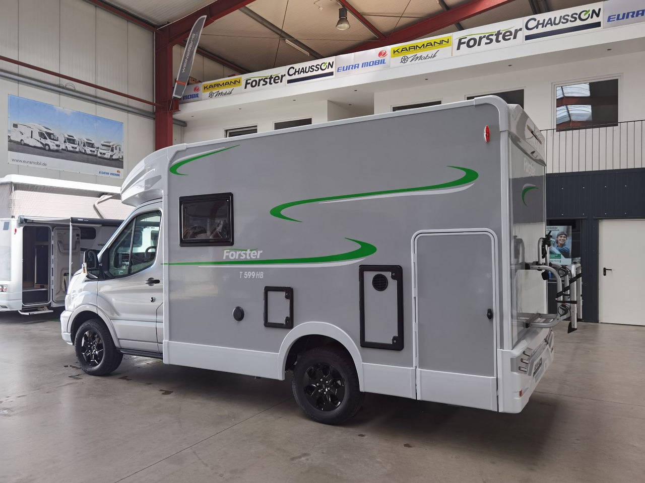 Forster T 599 HBN COUPÈ /-2025-/165PS / SILVER - EDITION - 半集成房车:图5 Forster T 599 HBN COUPÈ /-2025-/165PS / SILVER - EDITION - 半集成房车:图5