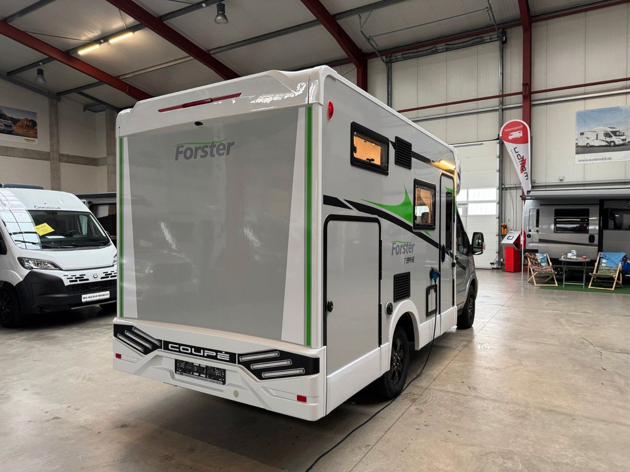 Forster T 599 HBN COUPÈ /-2026-/ 165PS-8G / SILVER-PAKET - 半集成房车:图5 Forster T 599 HBN COUPÈ /-2026-/ 165PS-8G / SILVER-PAKET - 半集成房车:图5