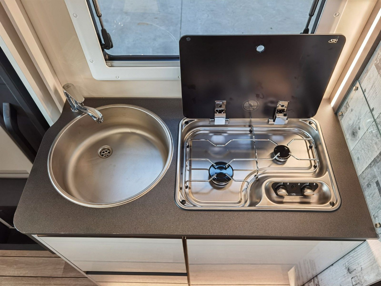 半集成房车 Forster T 599 HBN COUPÈ /-MODELL 2026- / 165PS-AUTOMATIK:图18 半集成房车 Forster T 599 HBN COUPÈ /-MODELL 2026- / 165PS-AUTOMATIK:图18