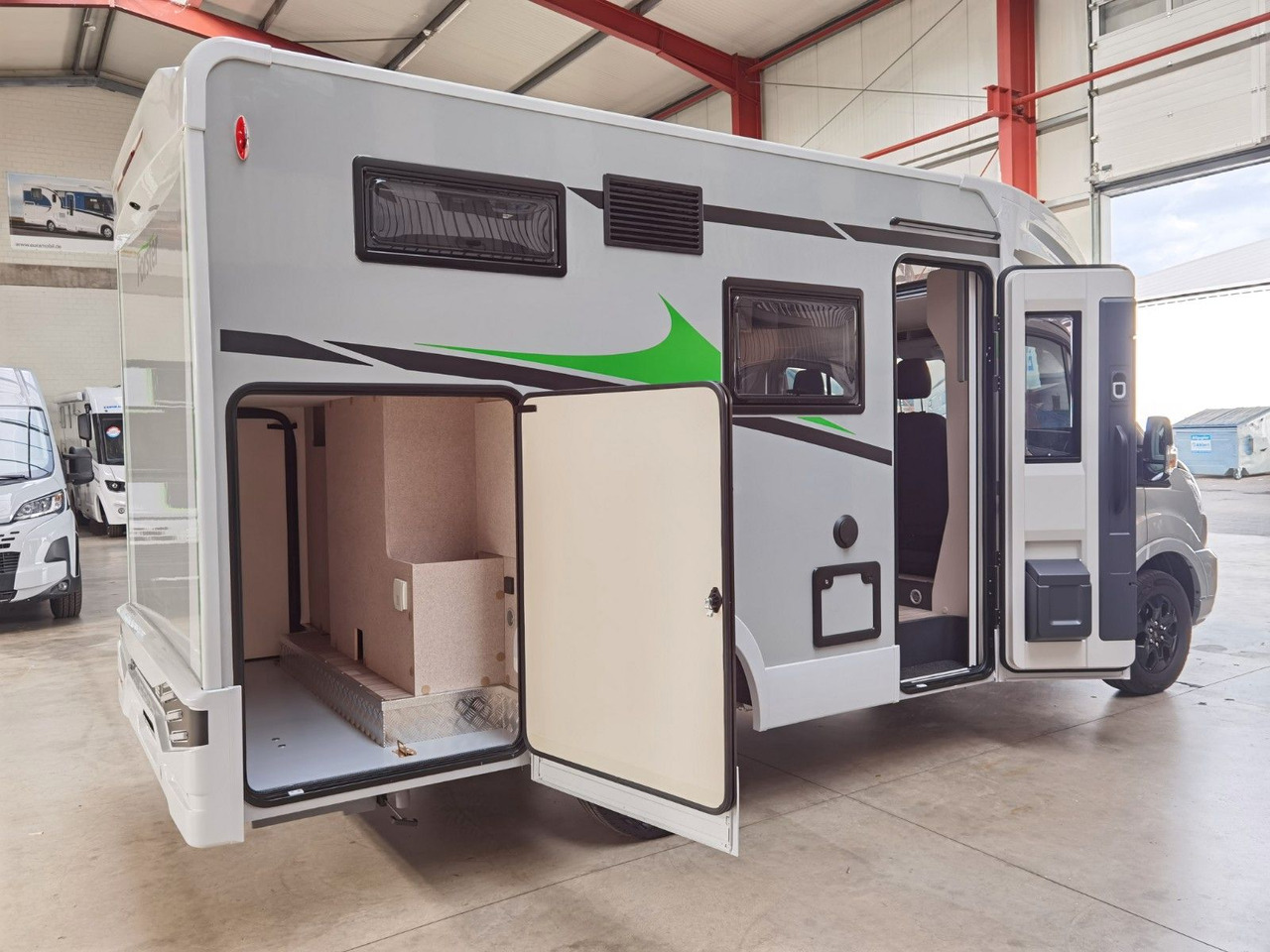 半集成房车 Forster T 599 HBN COUPÈ /-MODELL 2026- / 165PS-AUTOMATIK:图10 半集成房车 Forster T 599 HBN COUPÈ /-MODELL 2026- / 165PS-AUTOMATIK:图10