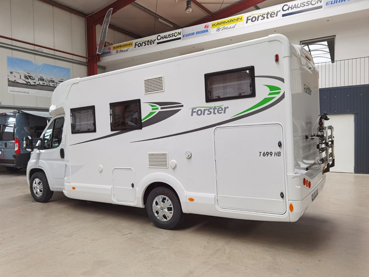 Forster T 699 HB / 140PS / EB- HUBBETT & HECKBETT - 半集成房车:图5 Forster T 699 HB / 140PS / EB- HUBBETT & HECKBETT - 半集成房车:图5