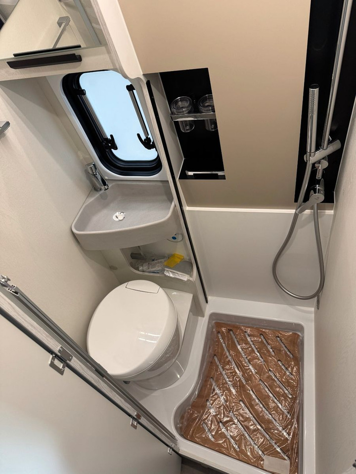 Karmann DAVIS 590 LIFESTYLE / MODELL 2026 /8-G.AUTOMATIK 租赁 Karmann DAVIS 590 LIFESTYLE / MODELL 2026 /8-G.AUTOMATIK：图22