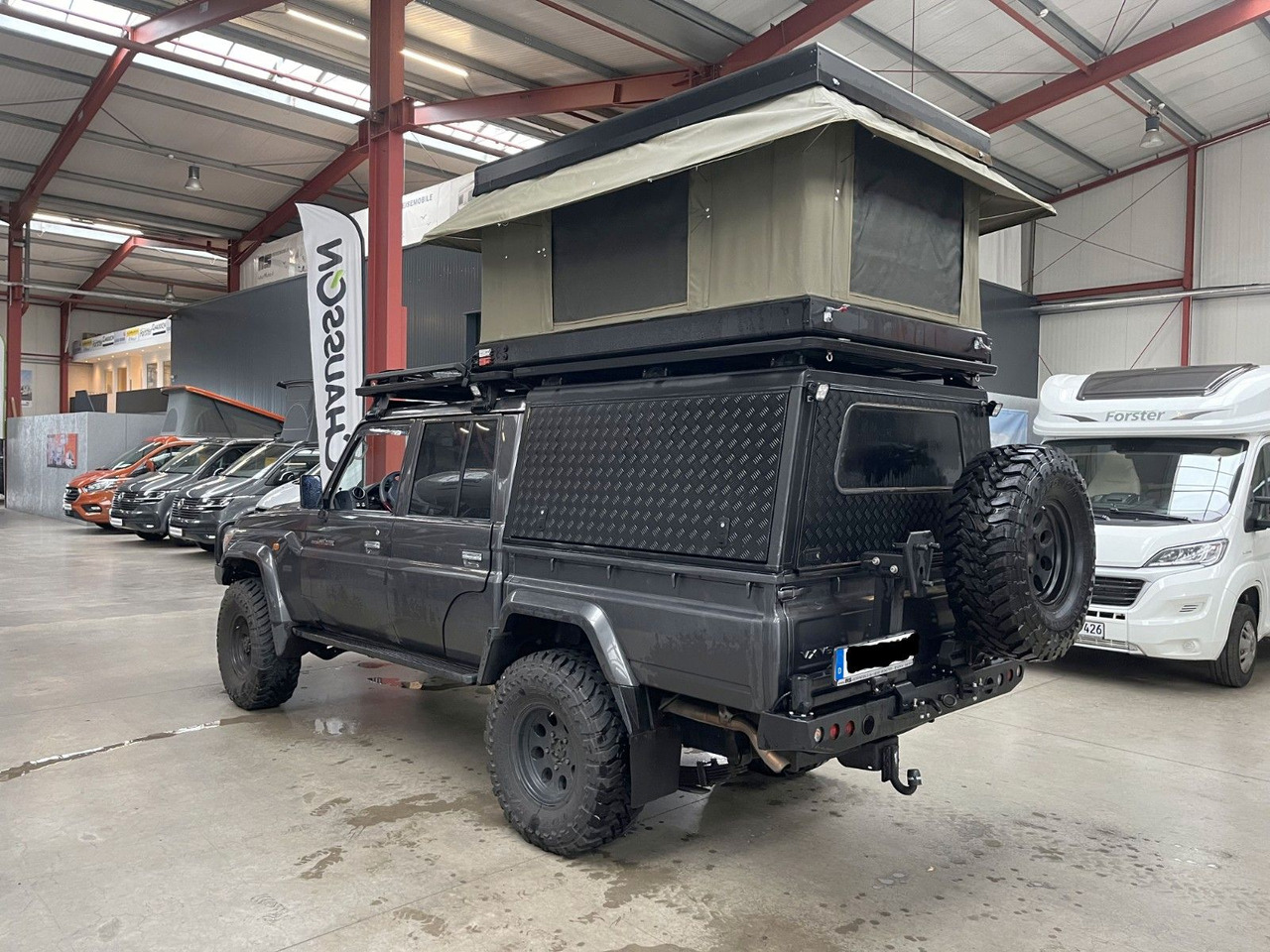 Toyota GRJ 79 DC - VX LIMITED / VIELE EXTRAS - 越野车:图2 Toyota GRJ 79 DC - VX LIMITED / VIELE EXTRAS - 越野车:图2