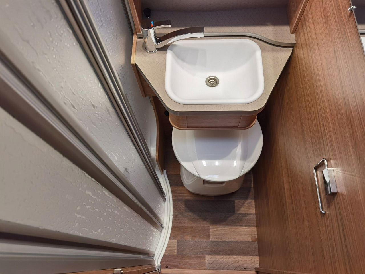 Weinsberg CARACOMPACT 600 MEG PEPPER / MODELL 2026 租赁 Weinsberg CARACOMPACT 600 MEG PEPPER / MODELL 2026：图23