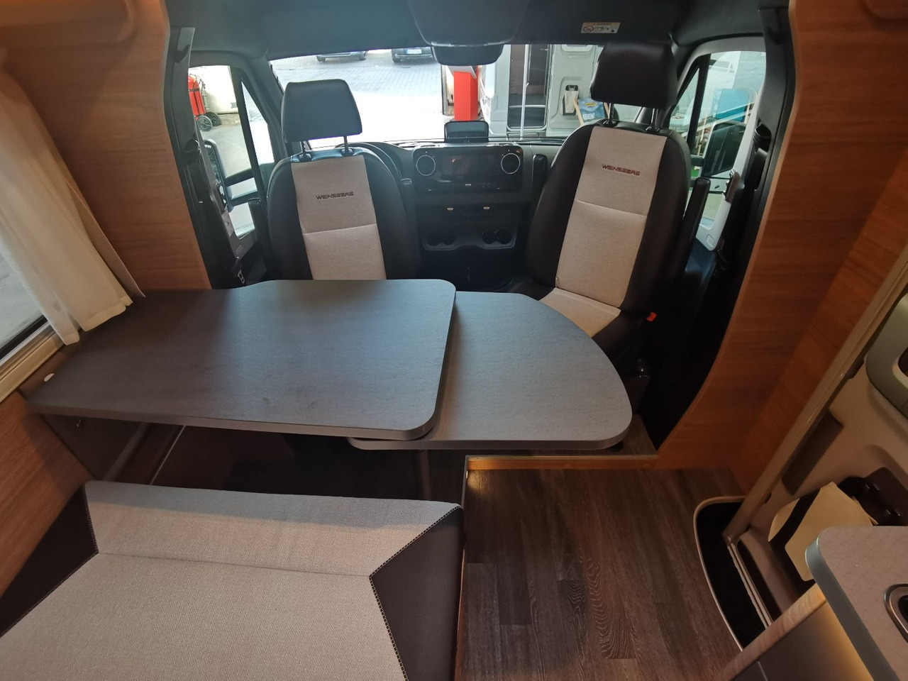 半集成房车 Weinsberg CARACOMPACT 640 MEG EDITION-PEPPER /-MODELL 2025：图10