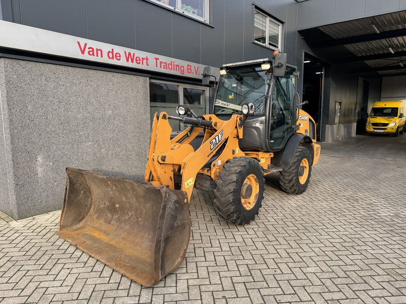 Case 21F Shovel / Radlader / Wheel Loader 2016 Bucket & Forks 3970Hours - 轮式装载机:图5 Case 21F Shovel / Radlader / Wheel Loader 2016 Bucket & Forks 3970Hours - 轮式装载机:图5