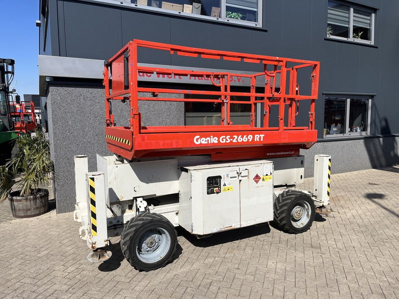 Genie GS 2669 RT Hoogwerker / arbeitsbuhne - 剪式升降机:图3 Genie GS 2669 RT Hoogwerker / arbeitsbuhne - 剪式升降机:图3