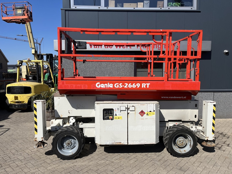 Genie GS 2669 RT Hoogwerker / arbeitsbuhne - 剪式升降机:图1 Genie GS 2669 RT Hoogwerker / arbeitsbuhne - 剪式升降机:图1
