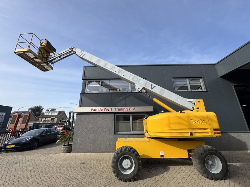 Genie S-65 DEUTZ DIESEL 1998 boomlift 21.81 Meter Werkhoogte - 伸缩臂:图5 Genie S-65 DEUTZ DIESEL 1998 boomlift 21.81 Meter Werkhoogte - 伸缩臂:图5