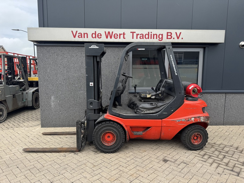 Linde H30T-03 Triplo 475 Freelift/Sideshift/4e functie LPG 1998 - 液化石油气叉车:图1 Linde H30T-03 Triplo 475 Freelift/Sideshift/4e functie LPG 1998 - 液化石油气叉车:图1