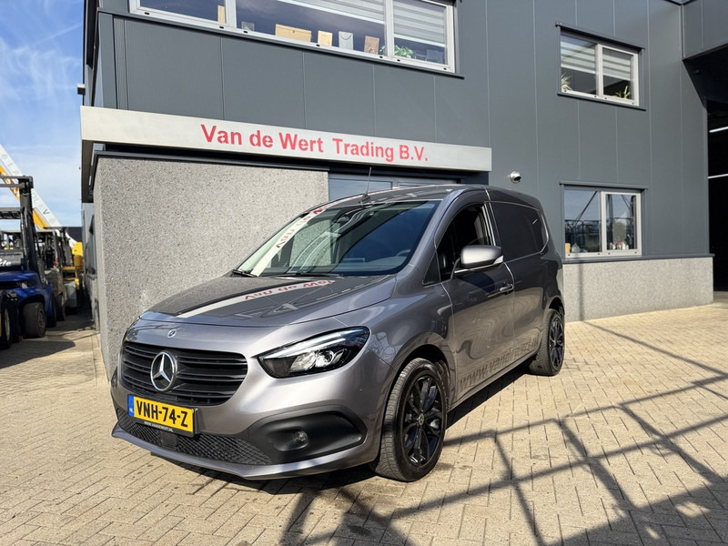 Mercedes-Benz Citan 110 CDI 95PK Diesel 2021 Airco / DAB + / Apple Carplay / Camera / LM Velgen / Cruise control / Navi Zeer Net! - 厢式货车:图1 Mercedes-Benz Citan 110 CDI 95PK Diesel 2021 Airco / DAB + / Apple Carplay / Camera / LM Velgen / Cruise control / Navi Zeer Net! - 厢式货车:图1