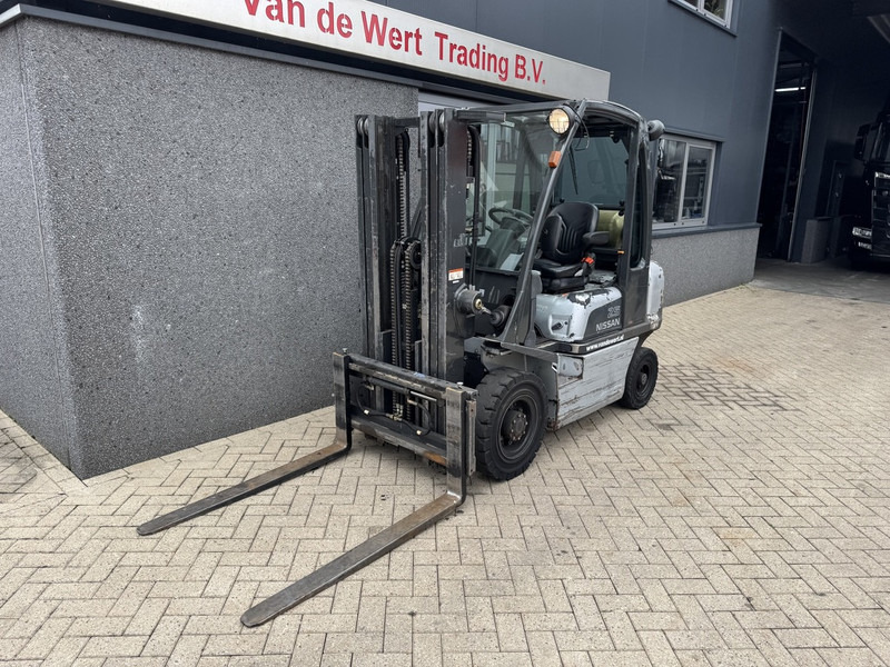 Nissan UD02A25PQ Triplo 430 Freelift/Sideshift LPG 2006 - 液化石油气叉车:图3 Nissan UD02A25PQ Triplo 430 Freelift/Sideshift LPG 2006 - 液化石油气叉车:图3