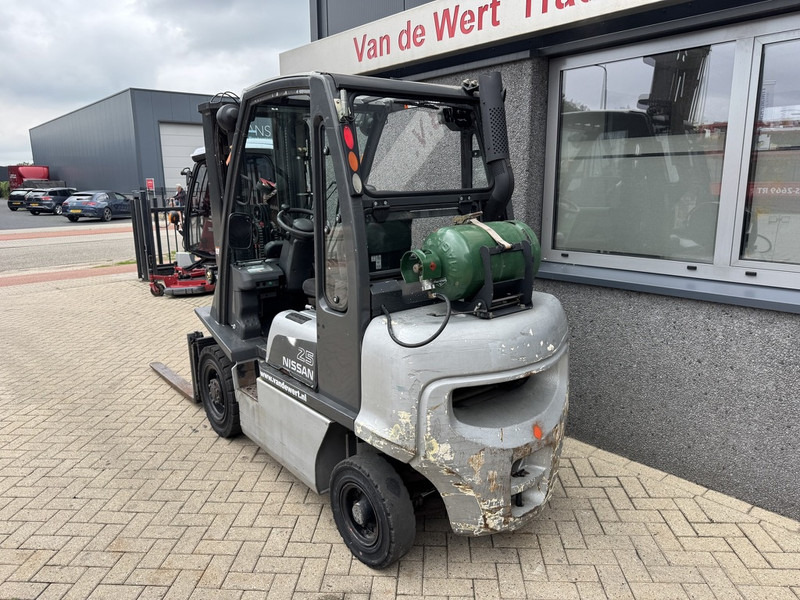 Nissan UD02A25PQ Triplo 475 Freelift/Sideshift LPG 2005 - 液化石油气叉车:图5 Nissan UD02A25PQ Triplo 475 Freelift/Sideshift LPG 2005 - 液化石油气叉车:图5