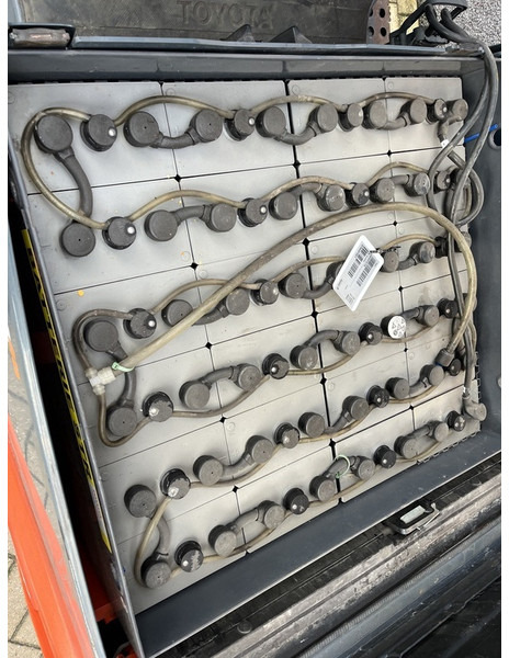 电动叉车 Toyota 8 FBET 18:图16 电动叉车 Toyota 8 FBET 18:图16