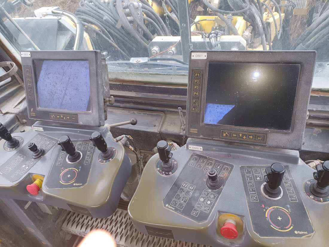Atlas Copco L2C Jumbo - 隧道掘进设备:图3 Atlas Copco L2C Jumbo - 隧道掘进设备:图3