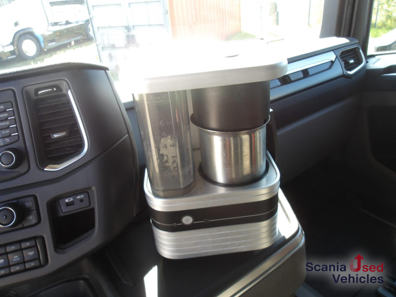 SCANIA R 450 A4x2NA / Hydraulikanlage / ALCOA / Navi - 牵引车:图2 SCANIA R 450 A4x2NA / Hydraulikanlage / ALCOA / Navi - 牵引车:图2