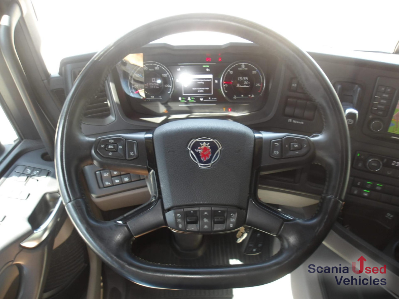 SCANIA R 460 A4x2NA - 牵引车:图2 SCANIA R 460 A4x2NA - 牵引车:图2