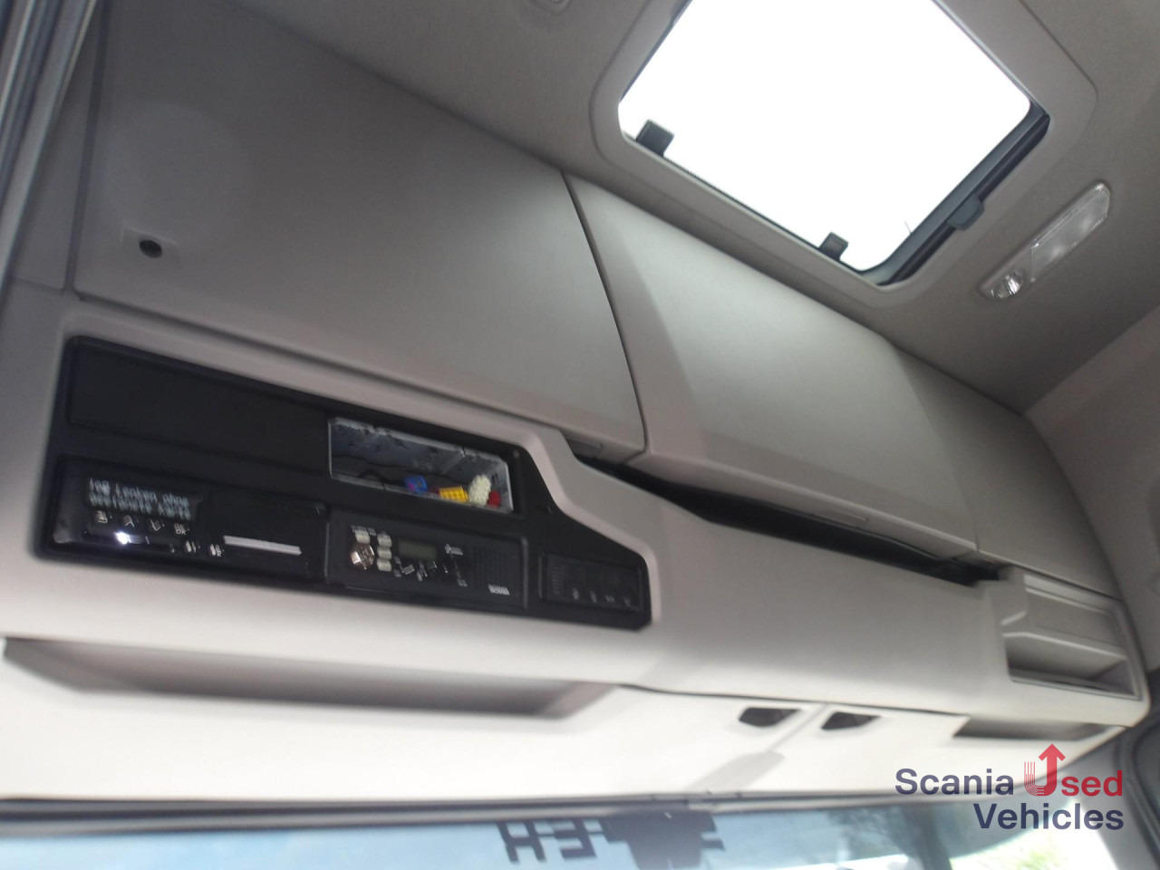 SCANIA R 500 A4x2NB Full Air, Hydraulic - 牵引车:图4 SCANIA R 500 A4x2NB Full Air, Hydraulic - 牵引车:图4