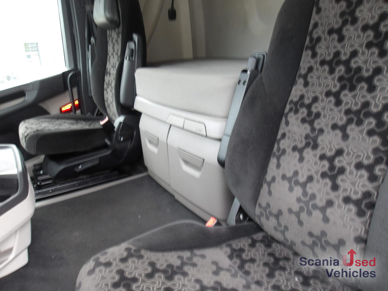 SCANIA R 500 A4x2NB Full Air, Hydraulic - 牵引车:图3 SCANIA R 500 A4x2NB Full Air, Hydraulic - 牵引车:图3