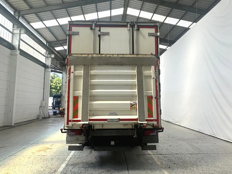 MAN TGX 26.360 steerable lift axles / hefbare stuurasen / essieux relevables directionnels - 冷藏车:图4 MAN TGX 26.360 steerable lift axles / hefbare stuurasen / essieux relevables directionnels - 冷藏车:图4