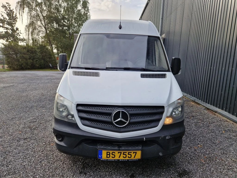 Mercedes-Benz Sprinter 314 AIRCO / MANUEL/ NOUVEAU MOTEUR 320000 km - 无侧窗厢式货车:图2 Mercedes-Benz Sprinter 314 AIRCO / MANUEL/ NOUVEAU MOTEUR 320000 km - 无侧窗厢式货车:图2