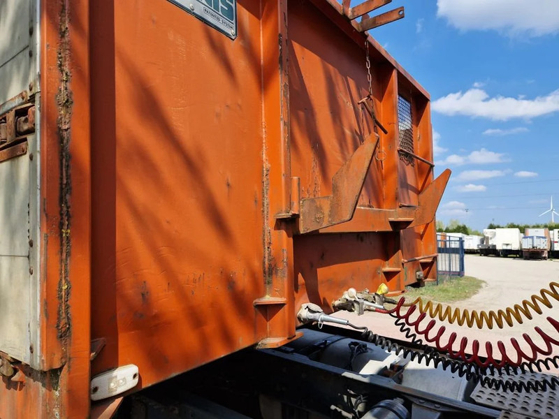 Pacton 3 AS / ROLKRAAN KENNIS TYPE 14.000 / FREINS TAMBOURS / DRUM BRAKES - 栏板式/ 平板半拖车:图2 Pacton 3 AS / ROLKRAAN KENNIS TYPE 14.000 / FREINS TAMBOURS / DRUM BRAKES - 栏板式/ 平板半拖车:图2