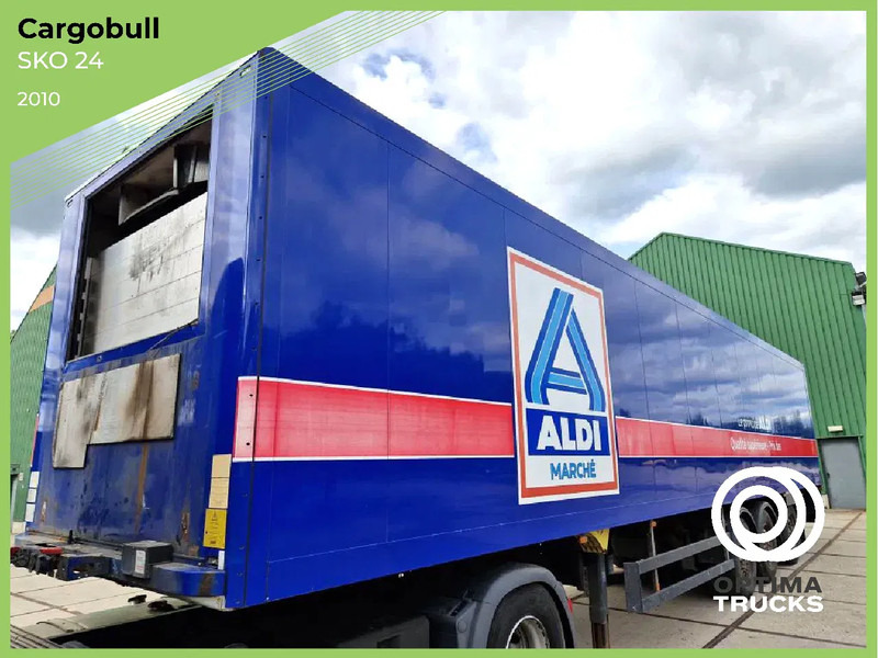 Schmitz Cargobull SKO 24 - 封闭厢式半拖车:图1 Schmitz Cargobull SKO 24 - 封闭厢式半拖车:图1