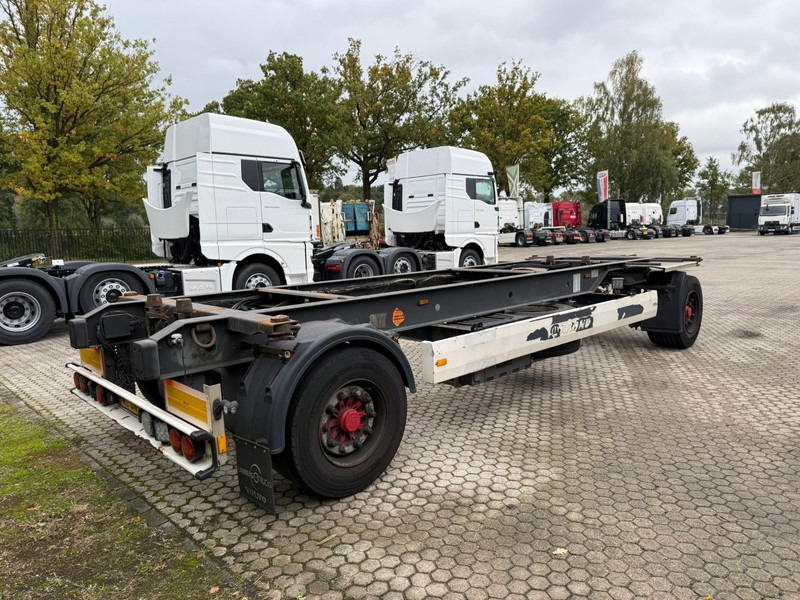 Krone AZ BDF clean chassis airsuspension BPW axle - 集装箱运输车/ 可拆卸车身的拖车:图3 Krone AZ BDF clean chassis airsuspension BPW axle - 集装箱运输车/ 可拆卸车身的拖车:图3