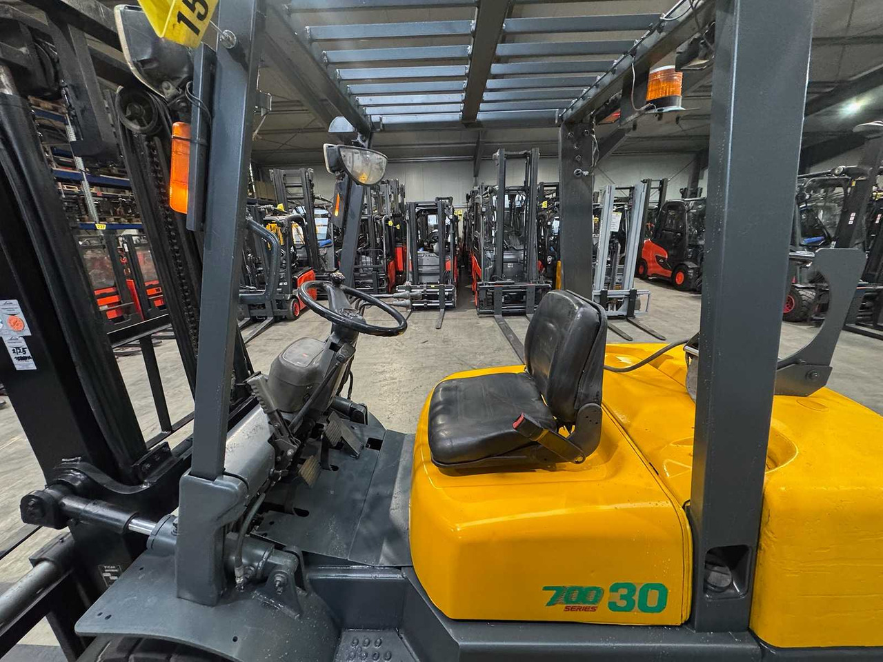 叉车 1992 SERVICE IN 415 HOURS TCM FG30N5 3,000KG GAS FORKLIFT FORKLIFT NISSAN ENGINE：图12
