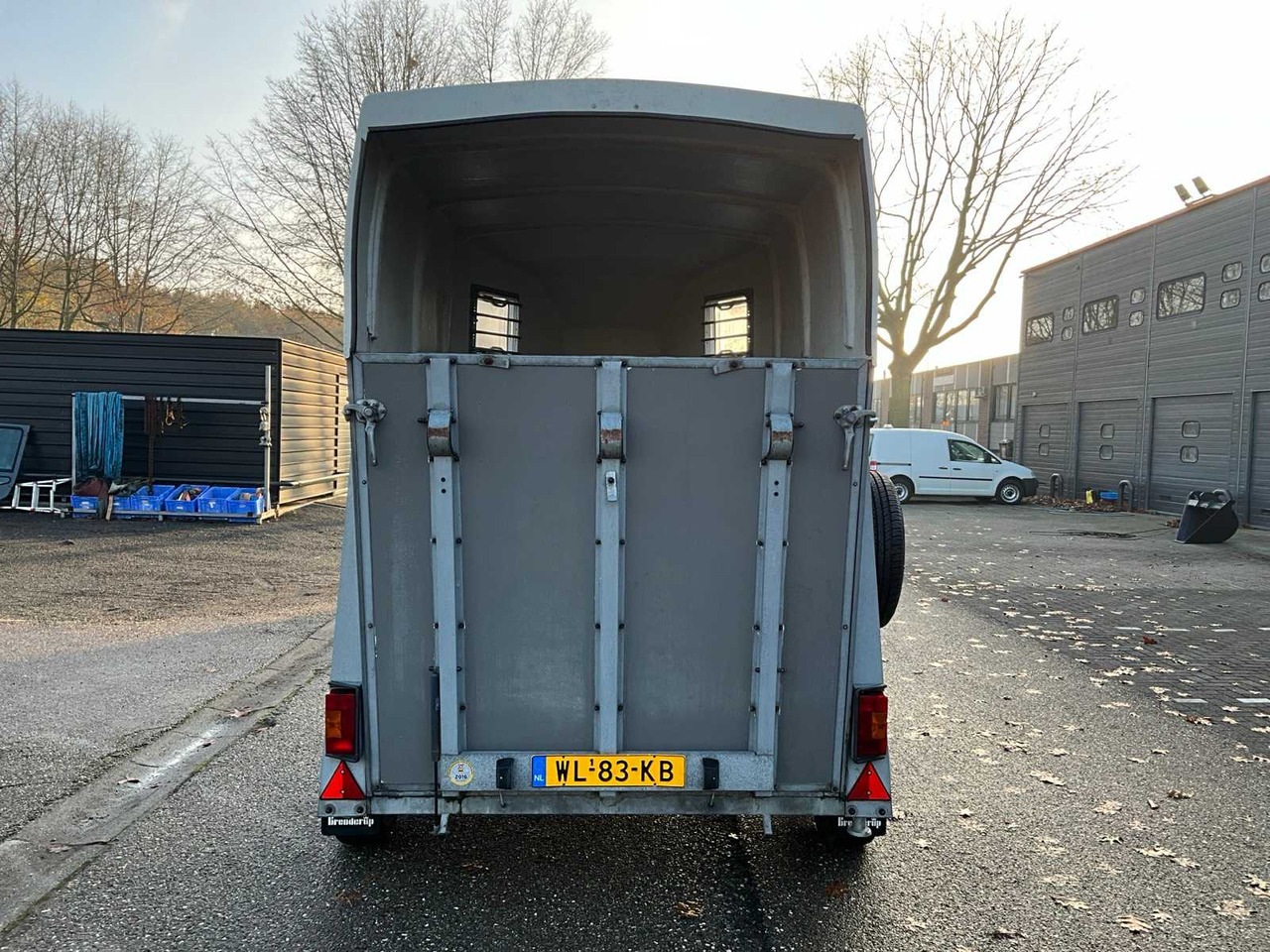 1994 BRENDERUP HORSE TRAILER WL-83-KB - 全挂车:图4 1994 BRENDERUP HORSE TRAILER WL-83-KB - 全挂车:图4