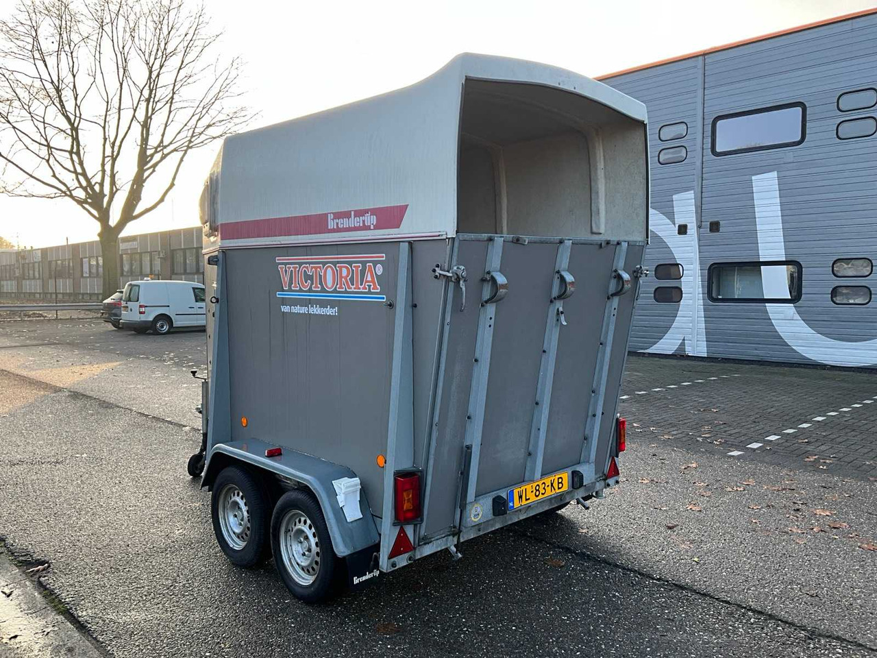 1994 BRENDERUP HORSE TRAILER WL-83-KB - 全挂车:图3 1994 BRENDERUP HORSE TRAILER WL-83-KB - 全挂车:图3