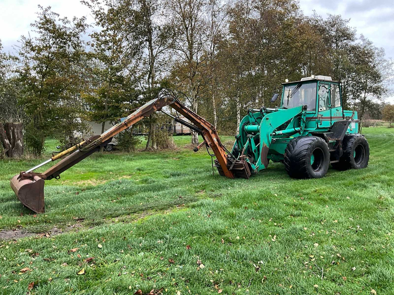 1996 AHLMANN AZ18 SHOVEL - 轮式装载机:图3 1996 AHLMANN AZ18 SHOVEL - 轮式装载机:图3