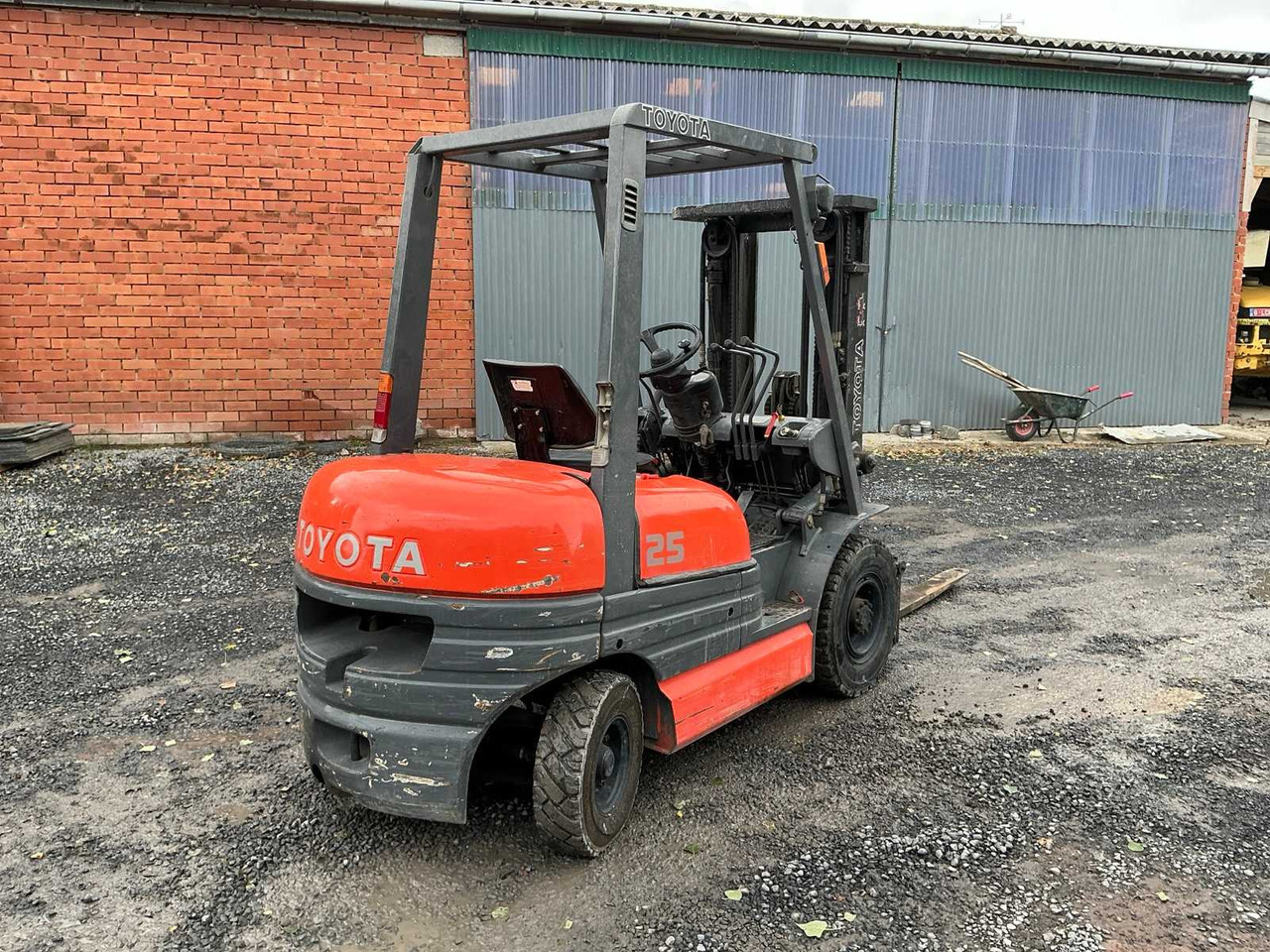 1997 TOYOTA 02-6FDF25 FORKLIFT - 叉车:图5 1997 TOYOTA 02-6FDF25 FORKLIFT - 叉车:图5