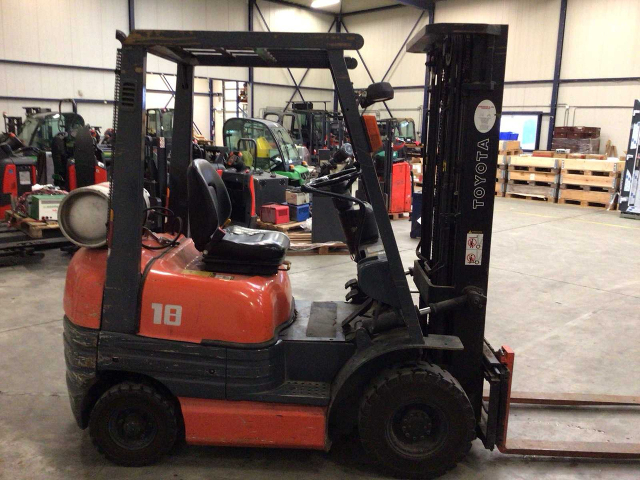 1997 TOYOTA 42-6FGF18 FORKLIFT - 叉车:图3 1997 TOYOTA 42-6FGF18 FORKLIFT - 叉车:图3