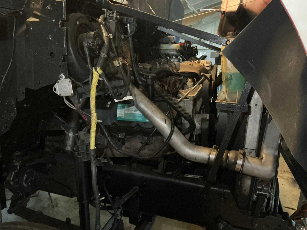 卡车 1999 FORD F-650 DUAL-CAB PICKUP TRUCK:图25 卡车 1999 FORD F-650 DUAL-CAB PICKUP TRUCK:图25