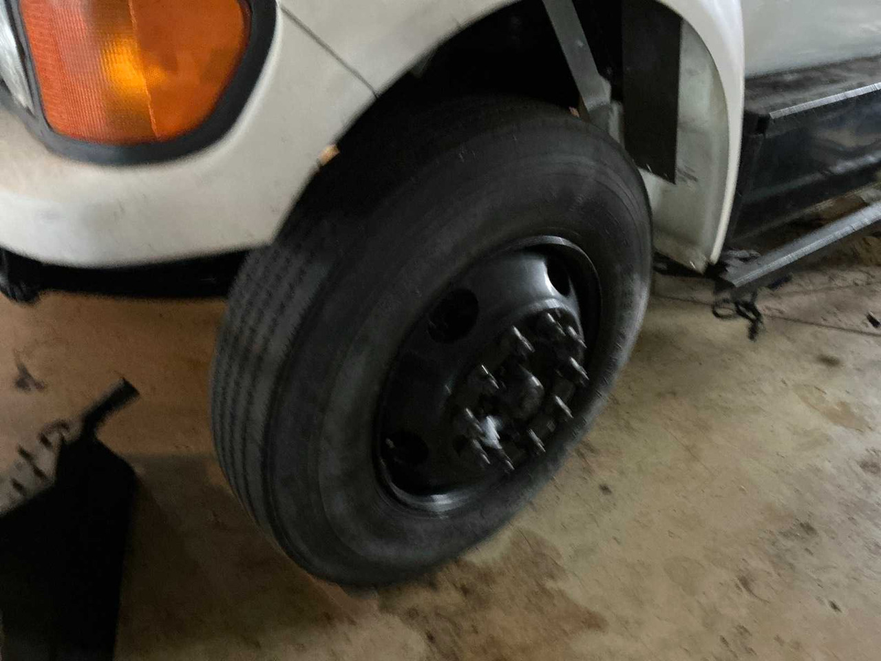 卡车 1999 FORD F-650 DUAL-CAB PICKUP TRUCK:图7 卡车 1999 FORD F-650 DUAL-CAB PICKUP TRUCK:图7