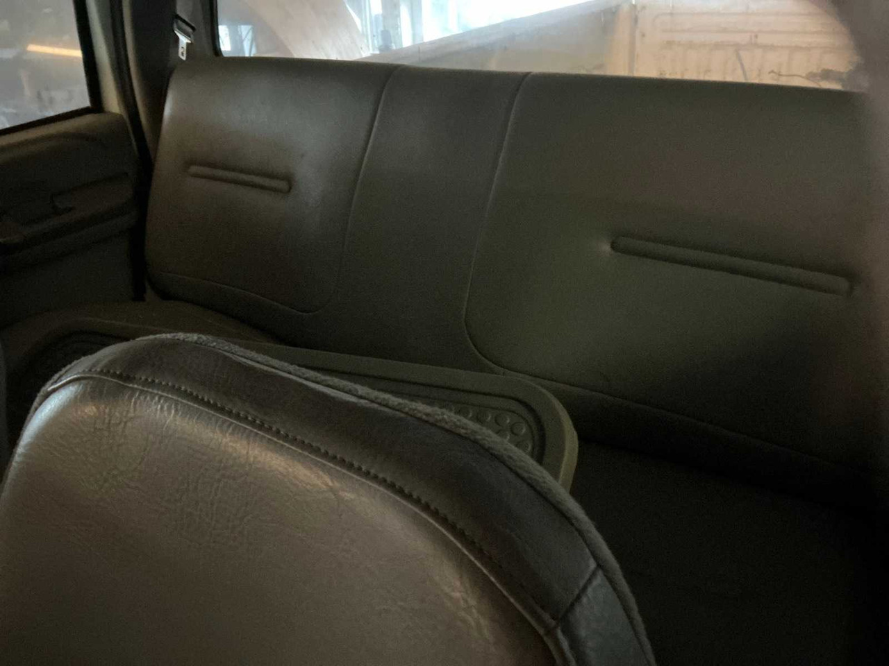 卡车 1999 FORD F-650 DUAL-CAB PICKUP TRUCK:图18 卡车 1999 FORD F-650 DUAL-CAB PICKUP TRUCK:图18