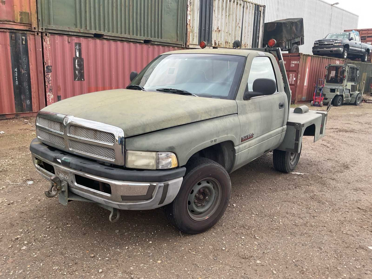 2000 DODGE 2500 RAM AIRCRAFT TUG - 小型货车:图1 2000 DODGE 2500 RAM AIRCRAFT TUG - 小型货车:图1