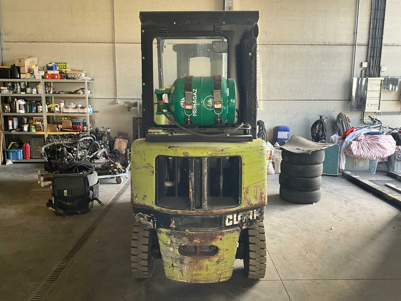 2001 CLARK CGP25H FORKLIFT - 叉车:图4 2001 CLARK CGP25H FORKLIFT - 叉车:图4