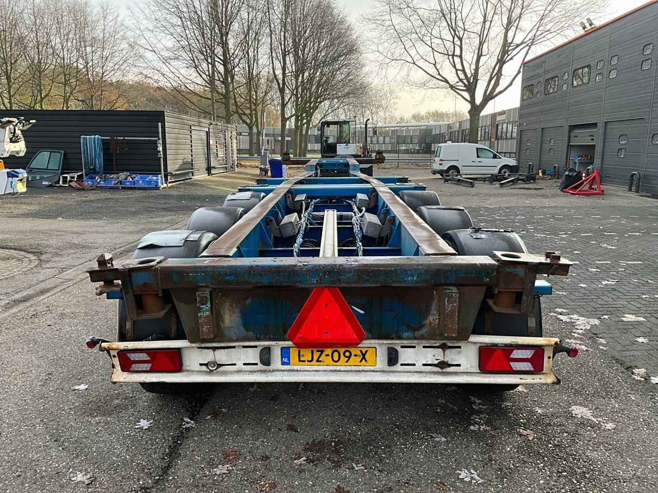 2001 HRD NT CON CONTAINER CHASSIS LJZ-09-X - 半挂车:图4 2001 HRD NT CON CONTAINER CHASSIS LJZ-09-X - 半挂车:图4