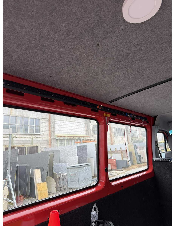 2001 MERCEDES-BENZ 313 CDI 4X4 CAMPER / VAN - 小型货车:图5 2001 MERCEDES-BENZ 313 CDI 4X4 CAMPER / VAN - 小型货车:图5