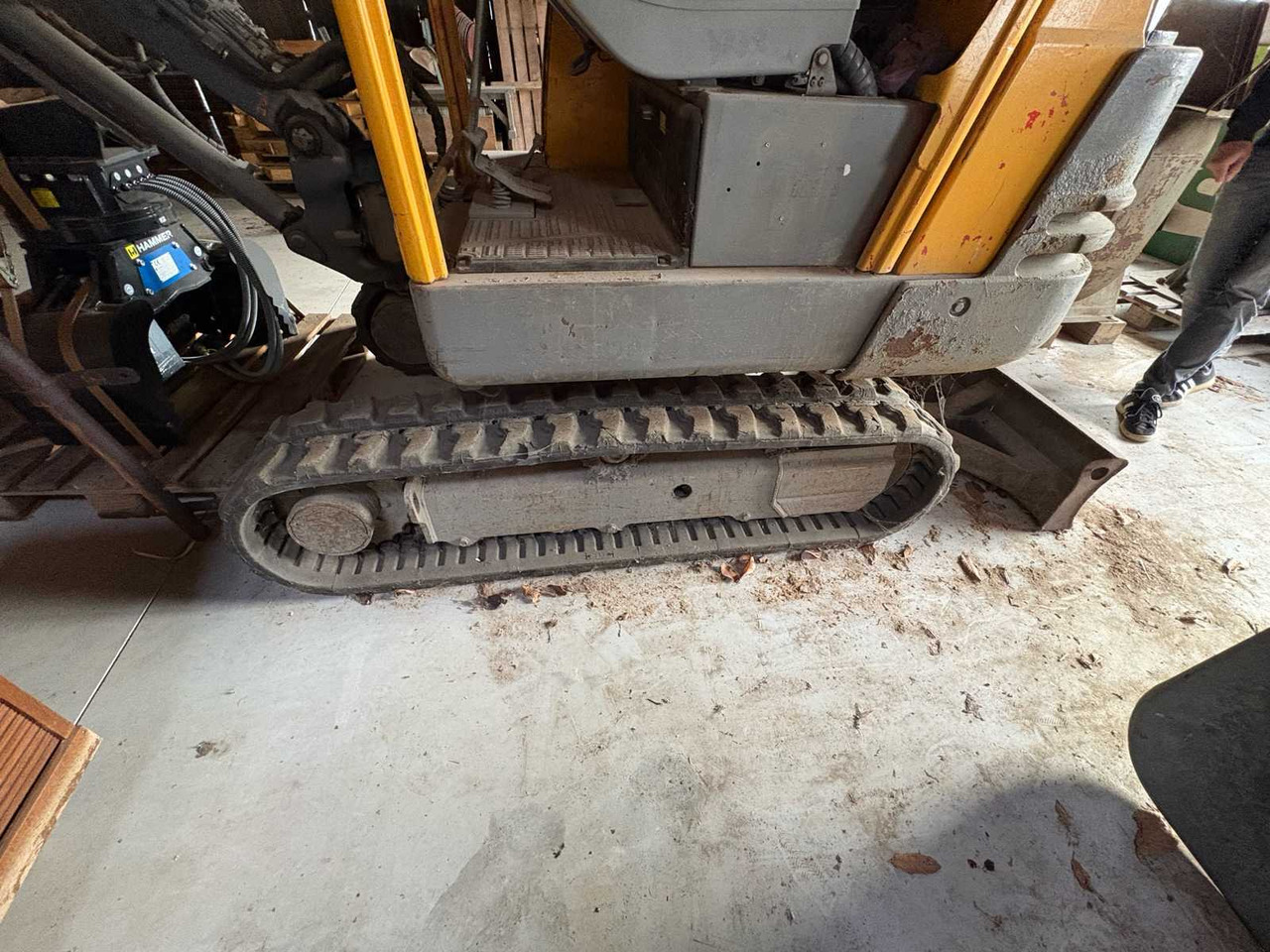 2004 VOLVO EC27C CRAWLER EXCAVATOR - 挖掘机:图4 2004 VOLVO EC27C CRAWLER EXCAVATOR - 挖掘机:图4