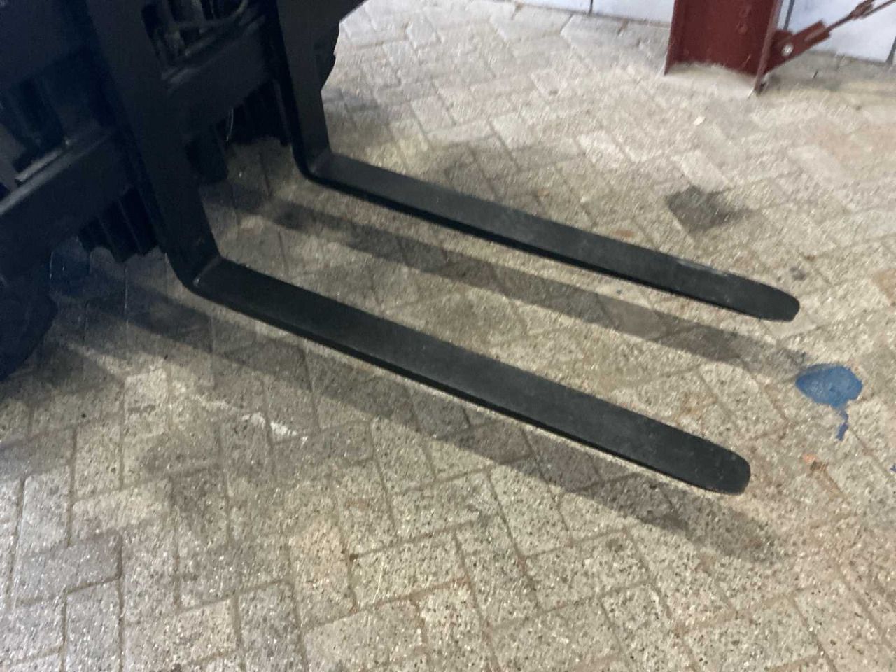 叉车 2005 AUSA CH200H FORKLIFT:图9 叉车 2005 AUSA CH200H FORKLIFT:图9